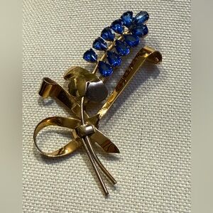 Vintage Coro Gold and Blue Brooch